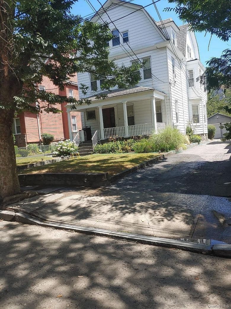 23 Cottage Avenue