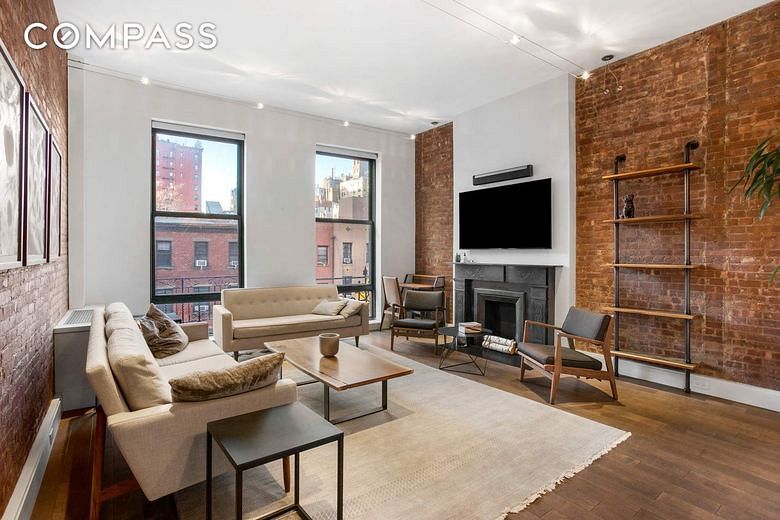 23 East 10th Street #414