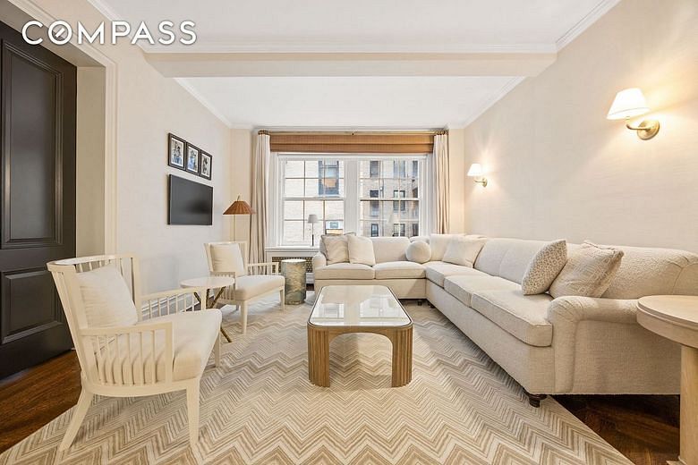 23 East 74th Street #7E