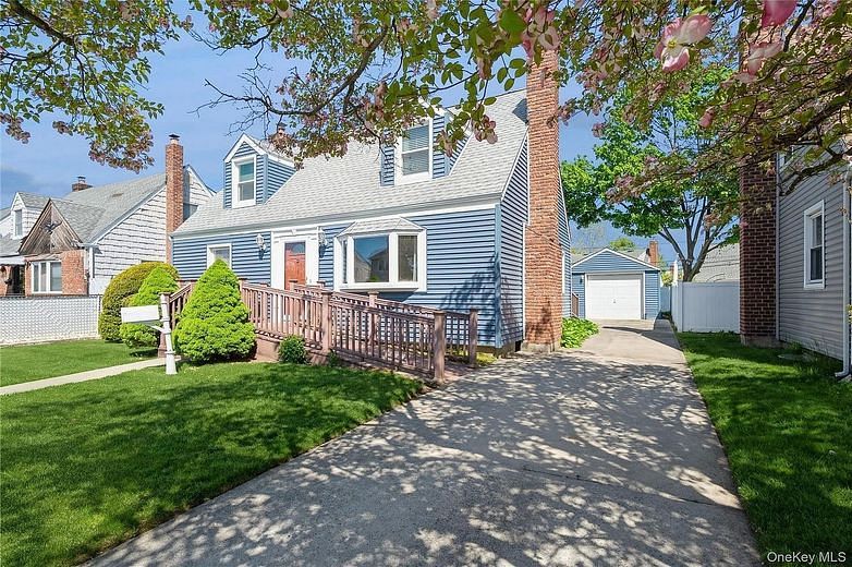 23 Gables Drive
