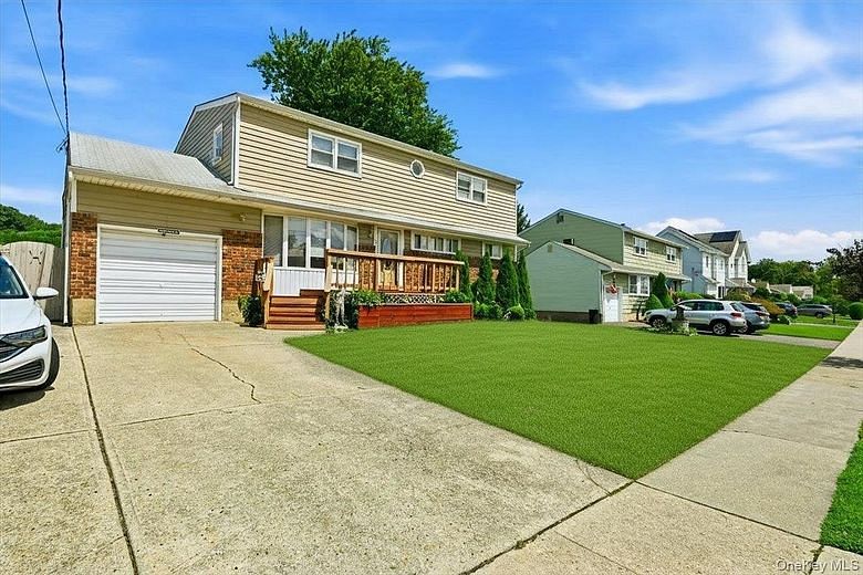 23 Hampshire Drive