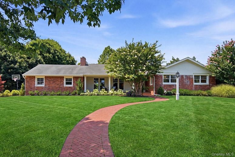 23 Renwick Avenue