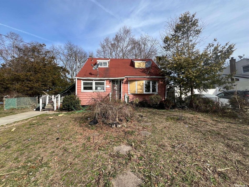 Image 1 of 4 for 23 Satinwood Street in Long Island, Central Islip, NY, 11722