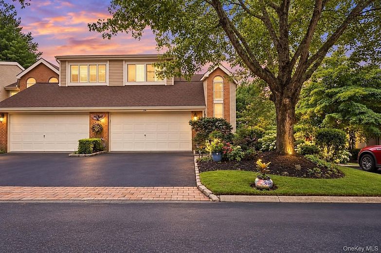 23 Willow Ridge Drive