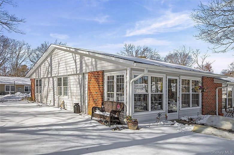 230 Blackpool Court #A