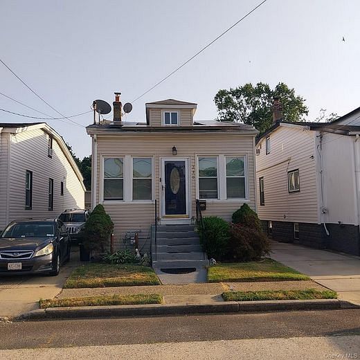 230 E New York Avenue