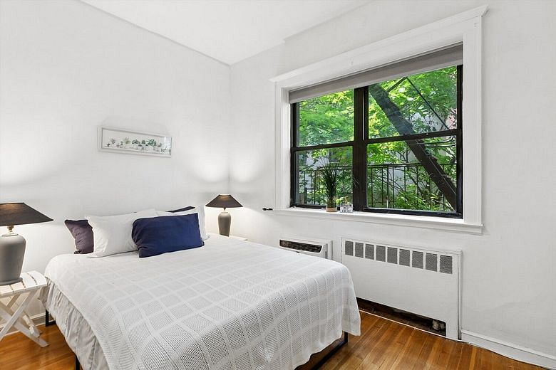 230 East 52nd Street #3E