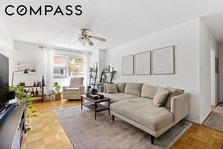 230 Jay Street #2E