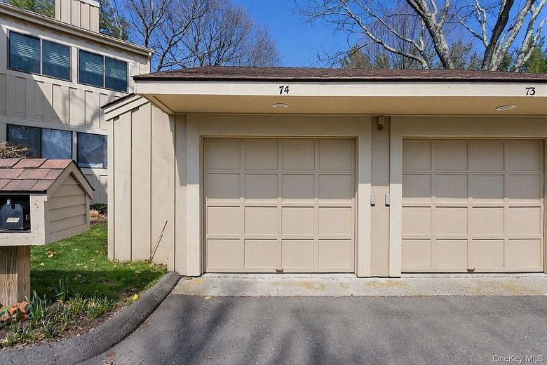 230 Lakeside Drive