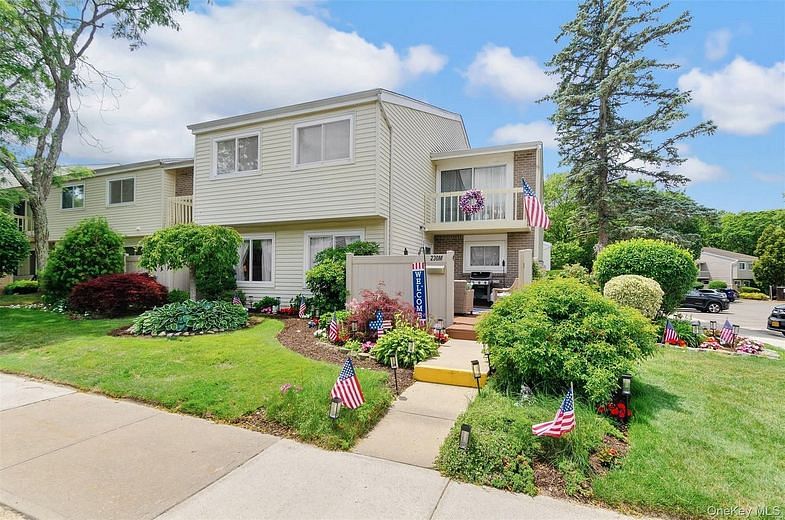 230 Springmeadow Drive #M