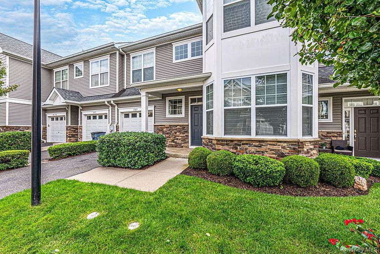 2305 Townhome Way