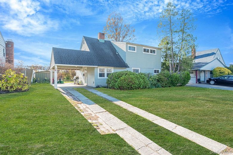 231 Blacksmith Road S