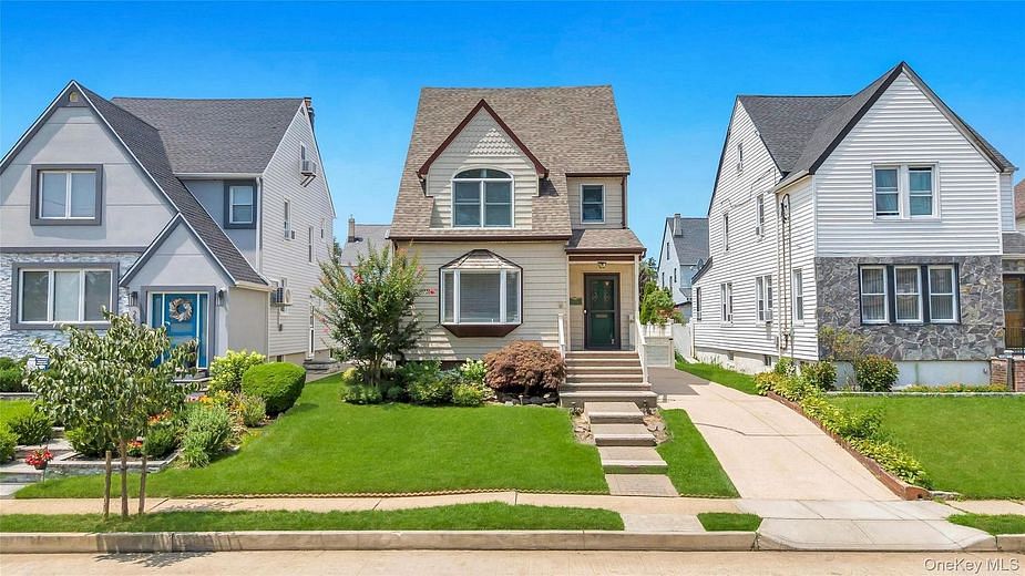 232 Locust Street