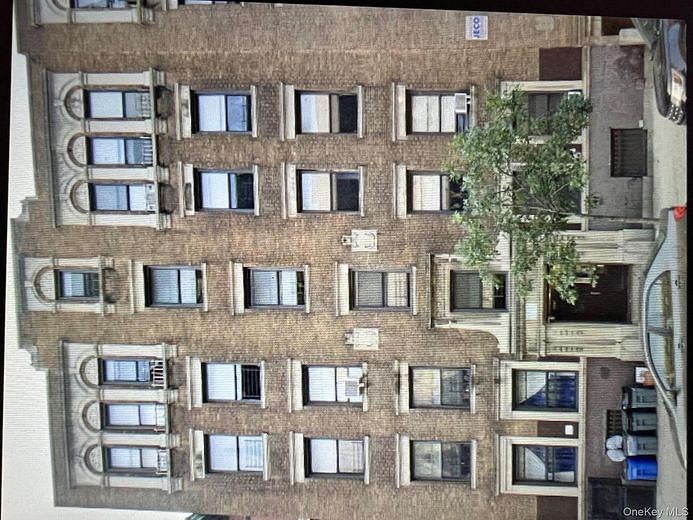 2328 University Avenue