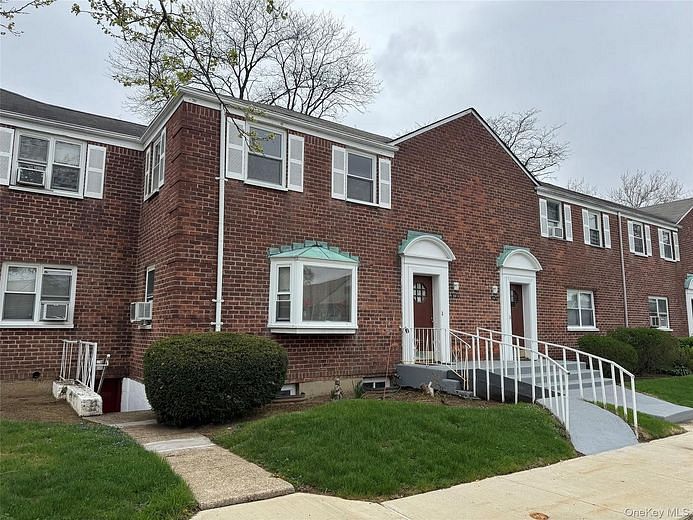 233-16 131st Avenue #Upper