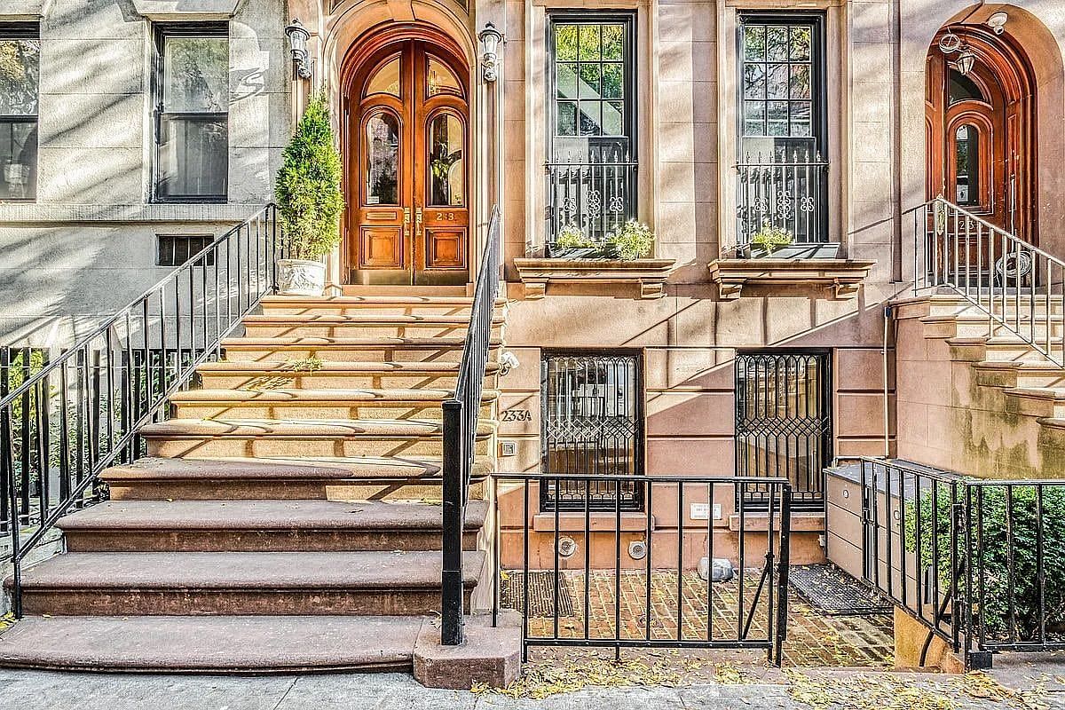 Image 1 of 9 for 233 East 31st Street #1A in Manhattan, New York, NY, 10016