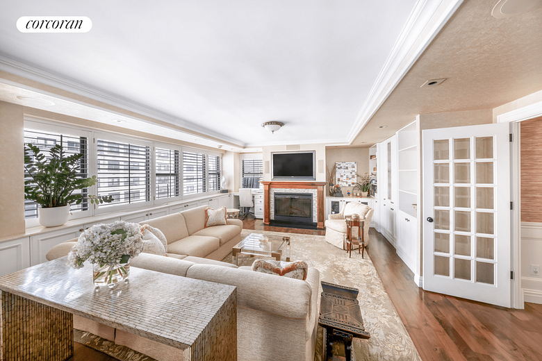 233 East 69th Street #14KLM