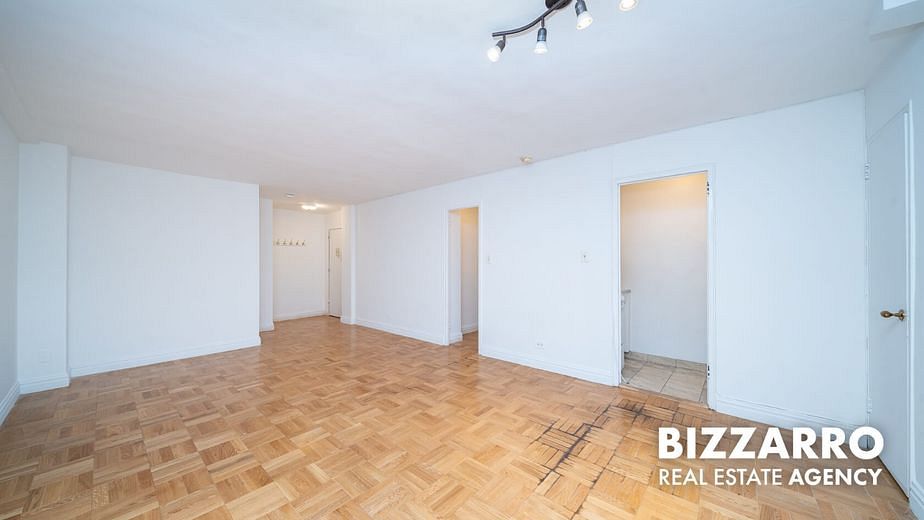 233 East 69th Street #6O