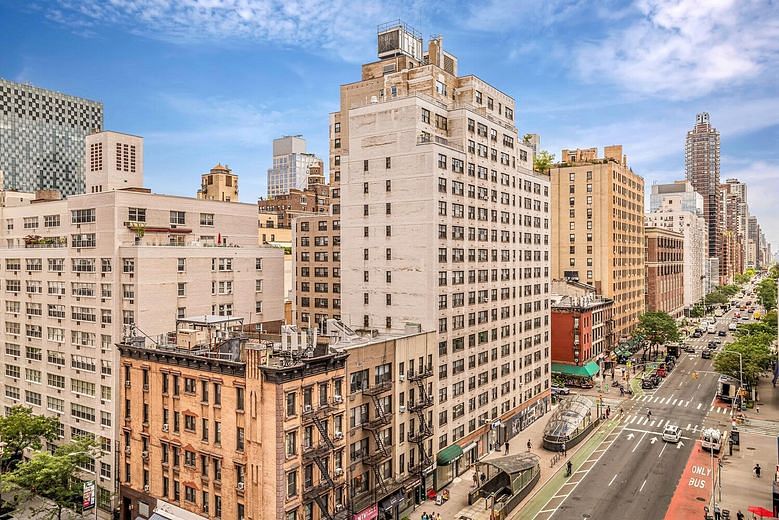 233 East 70th Street #10T