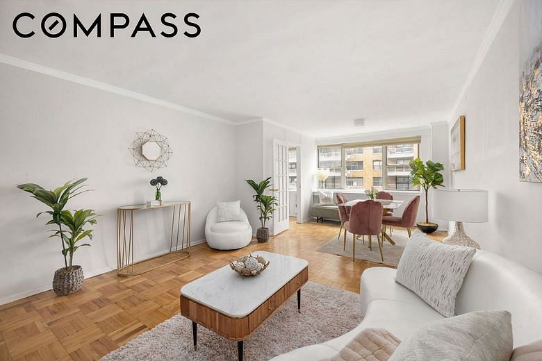 233 East 70th Street #8T