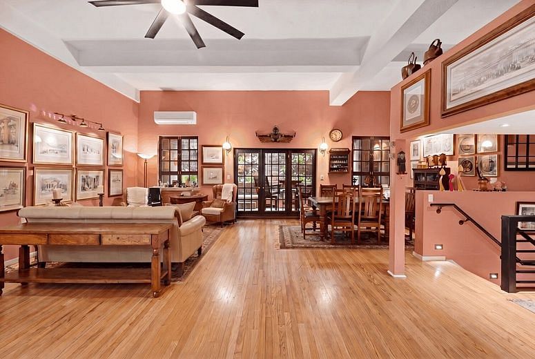 233 West 26th Street #1RW