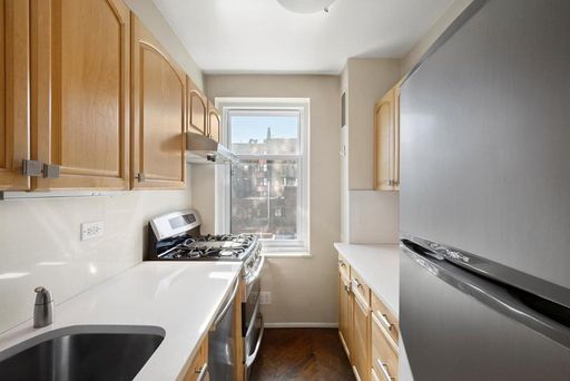 Image 1 of 8 for 233 West 99th Street #11D in Manhattan, New York, NY, 10025