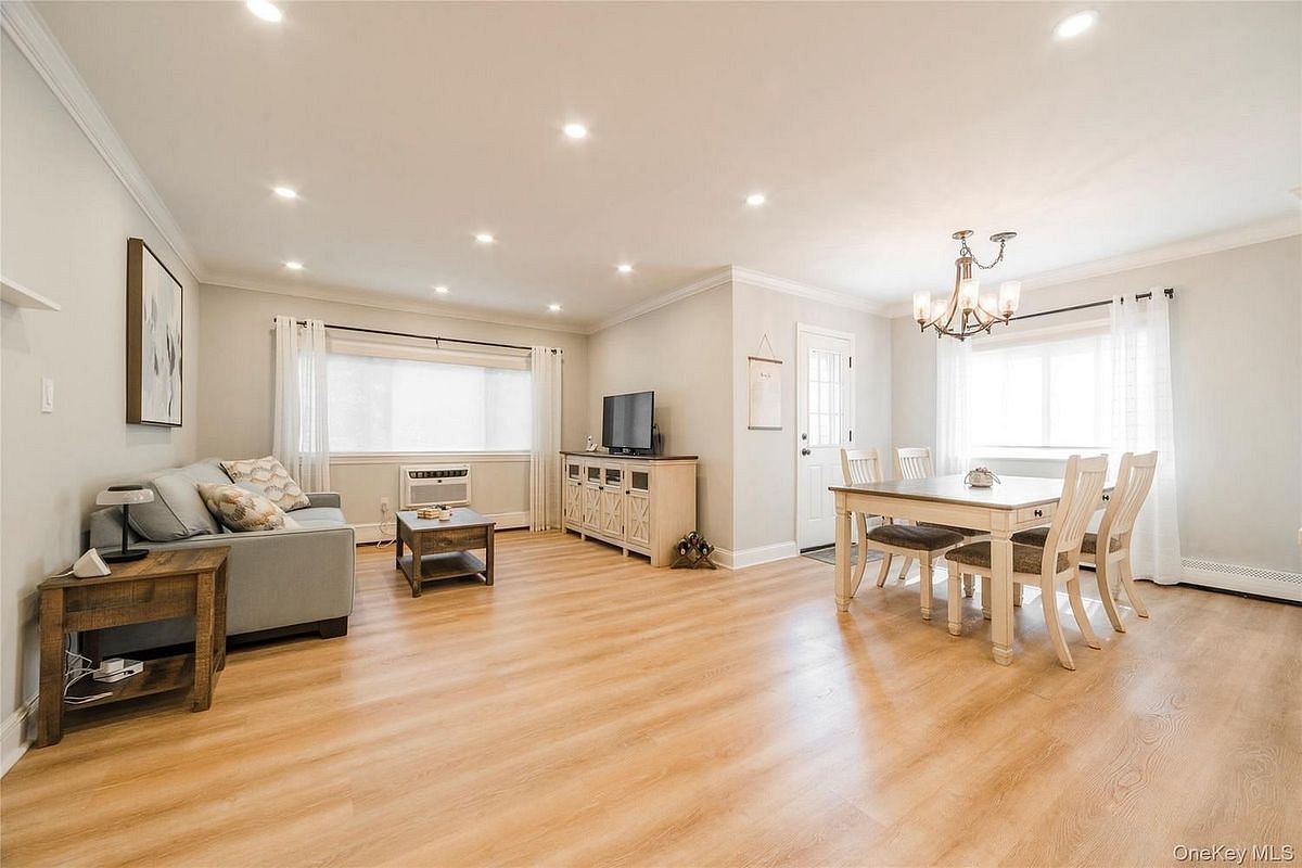 Image 1 of 14 for 2333 Palmer Avenue #2 I in Westchester, New Rochelle, NY, 10801