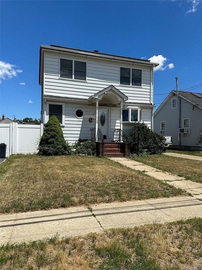2339 Mitchell Place