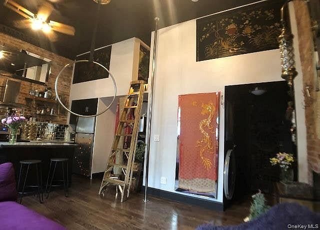 234 E 14th Street #1B