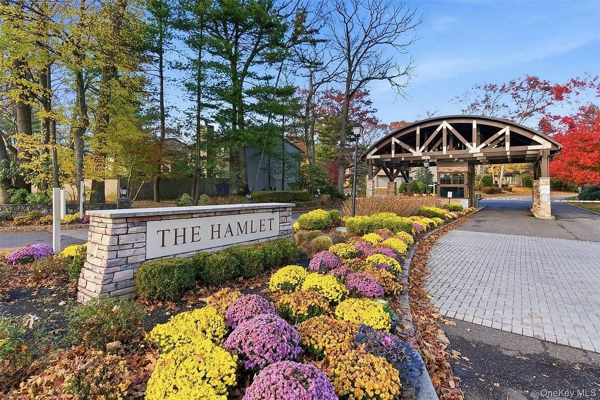 Image 1 of 24 for 234 Hamlet Drive in Long Island, Oyster Bay, NY, 11753