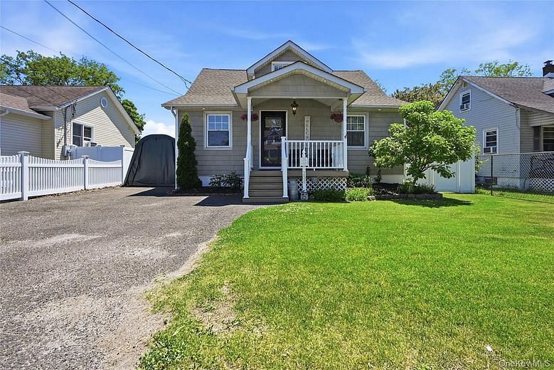 234 Islip Boulevard