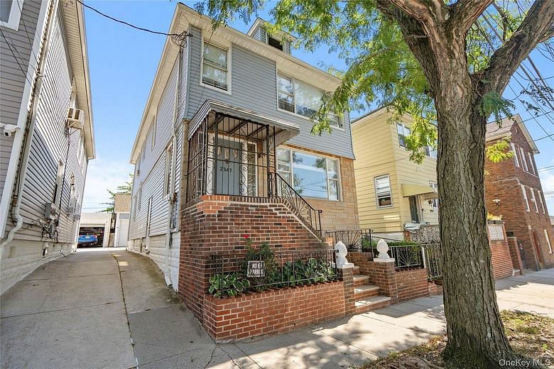 2347 125th Street