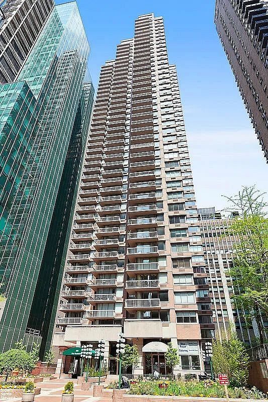 235 East 40th Street #11B