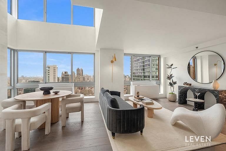 235 East 55th Street #PHB