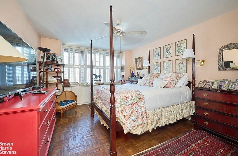 235 East 57th Street #16D