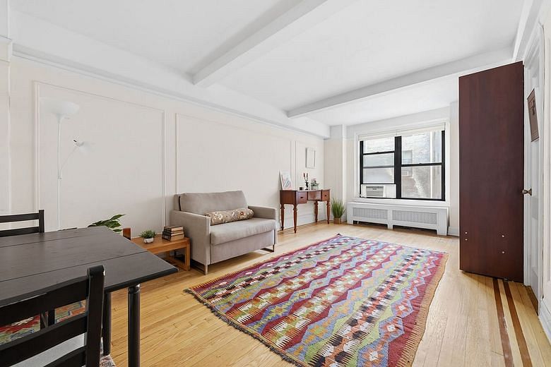 235 West 102nd Street #10C