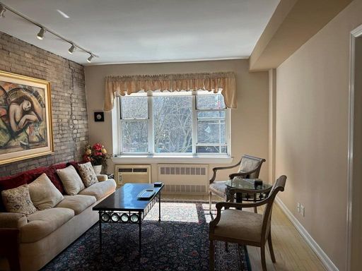 Image 1 of 8 for 235 West 70th Street #3E in Manhattan, NEW YORK, NY, 10023
