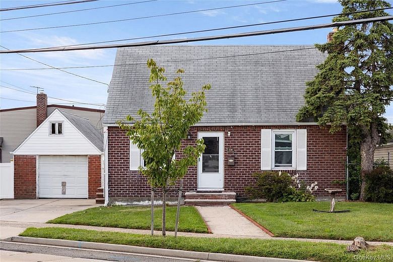 236 Dogwood Avenue