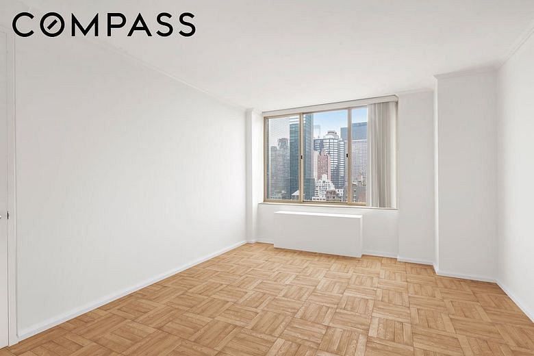 236 East 47th Street #15E