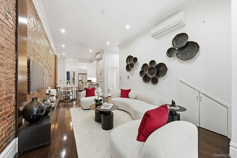 236 W 112th Street #1