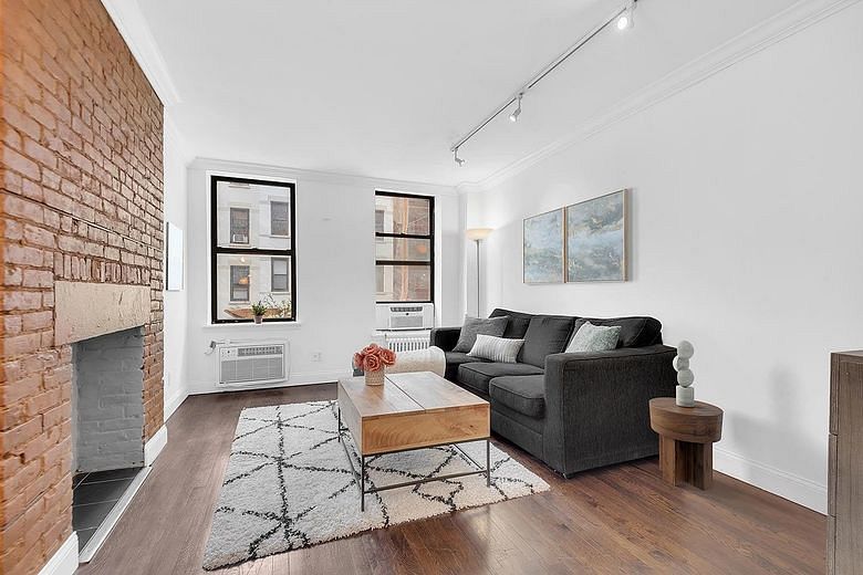 237 East 24th Street #3E