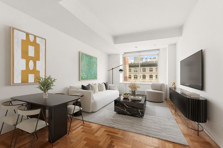 2373 Broadway #1602