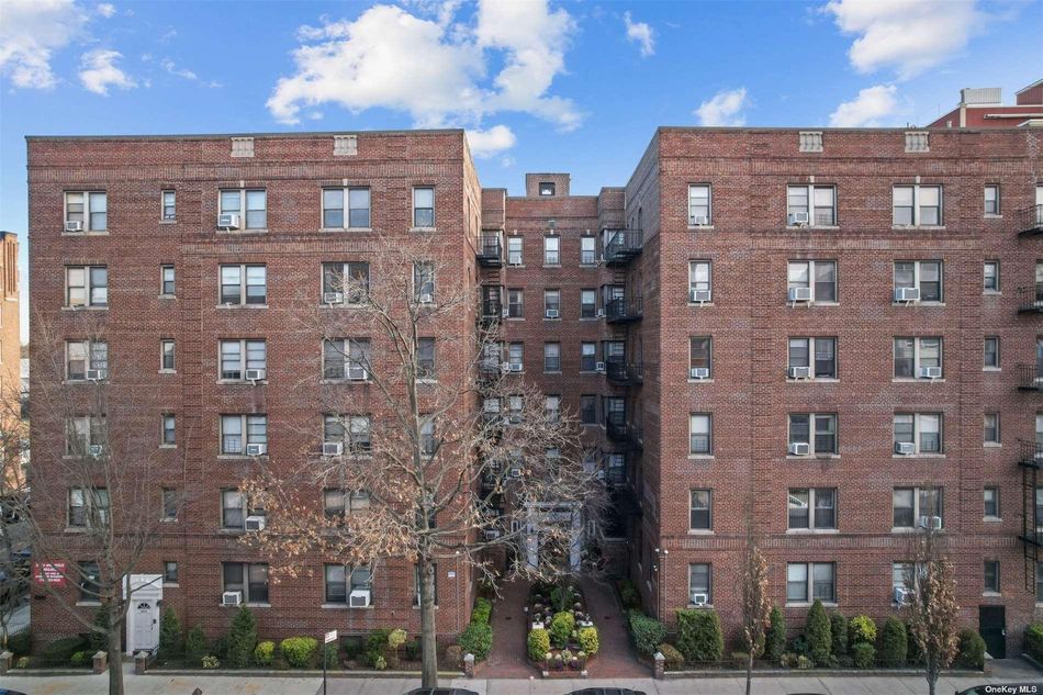 Image 1 of 27 for 2375 Ocean Avenue #3C in Brooklyn, Homecrest, NY, 11229