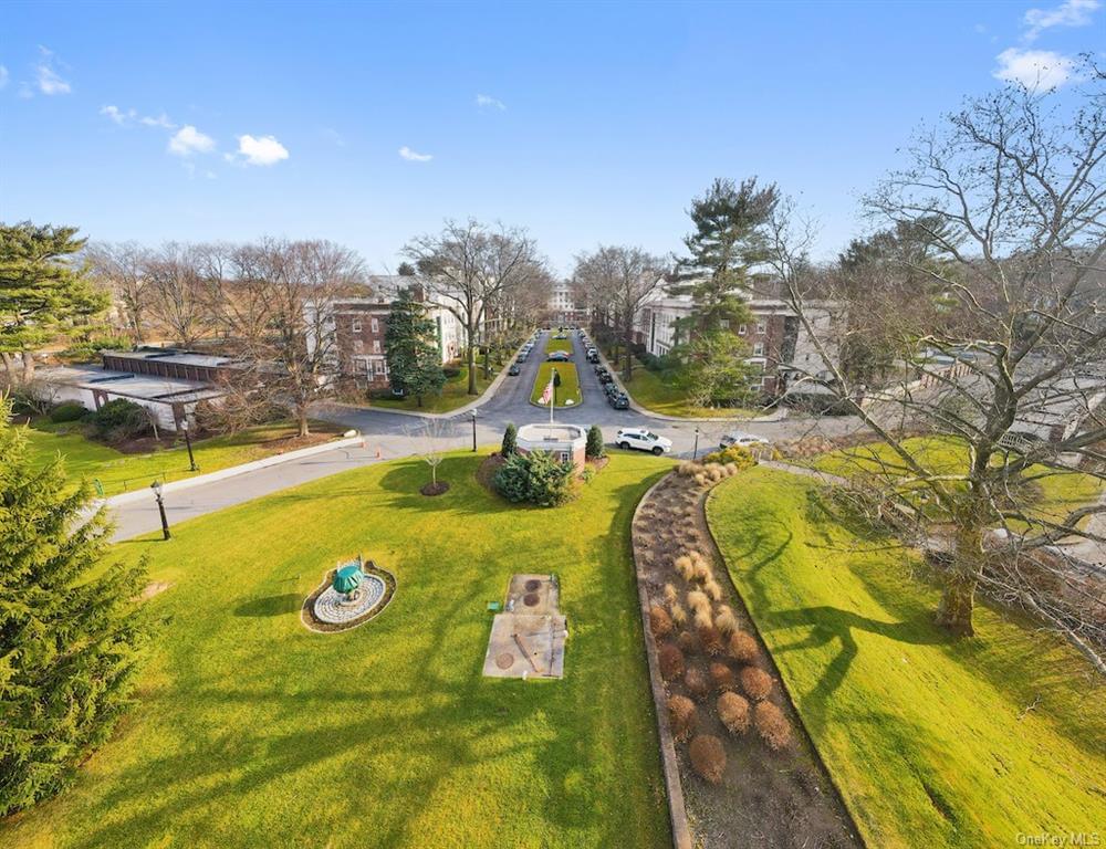 8 Brooklands #3A in Westchester, Bronxville, NY 10708