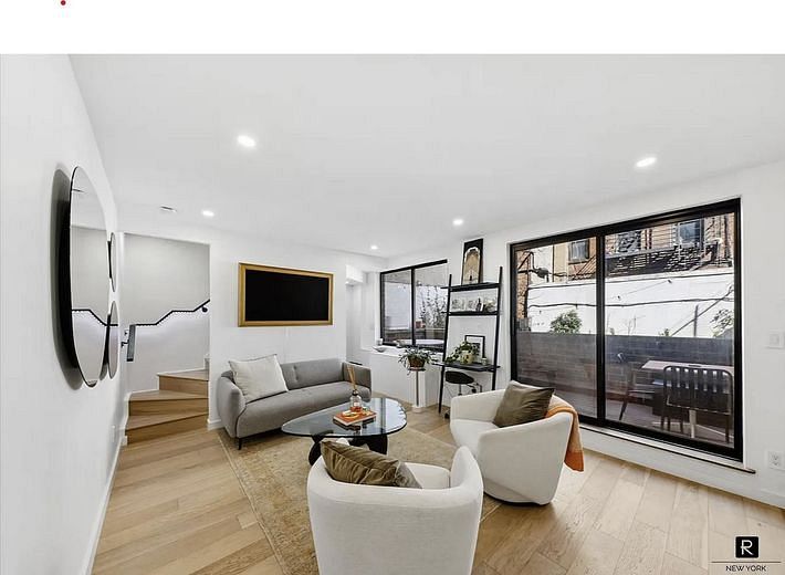 239 East 10th Street #GARDENA