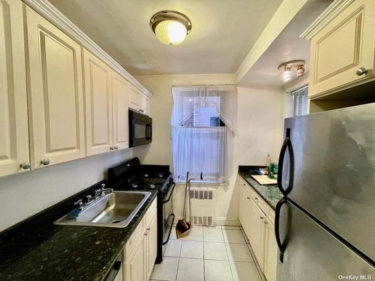 Image 1 of 15 for 150-29 72 Road #4E in Queens, Kew Garden Hills, NY, 11367
