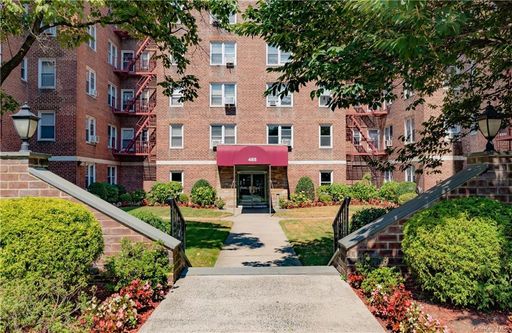 Image 1 of 10 for 485 Bronx River Road #C52 in Westchester, Yonkers, NY, 10704