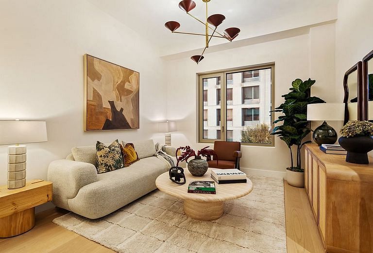 24-01 Queens Plaza North #1006