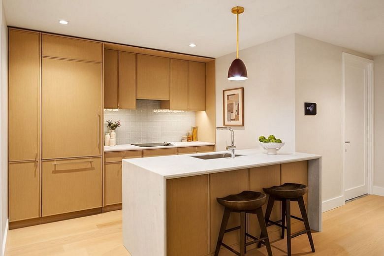 24-01 Queens Plaza North #404