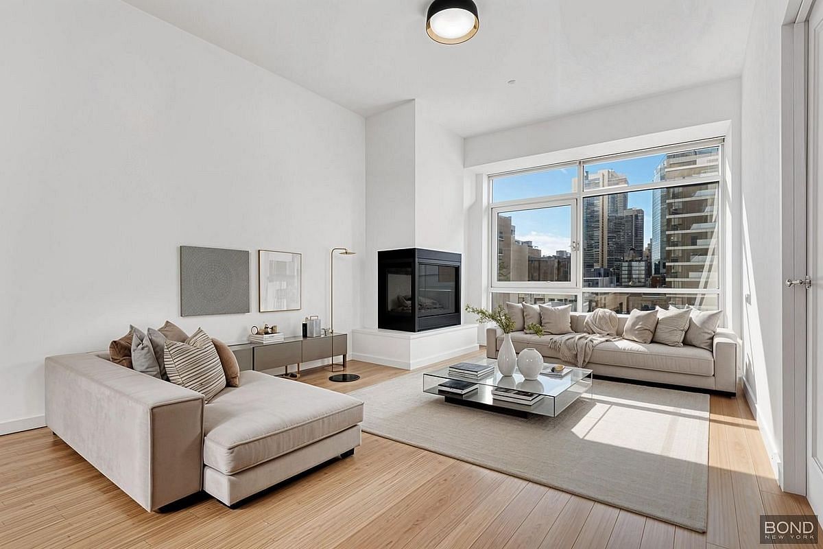 Image 1 of 10 for 24-15 Queens Plaza North #10B in Queens, Long Island City, NY, 11101